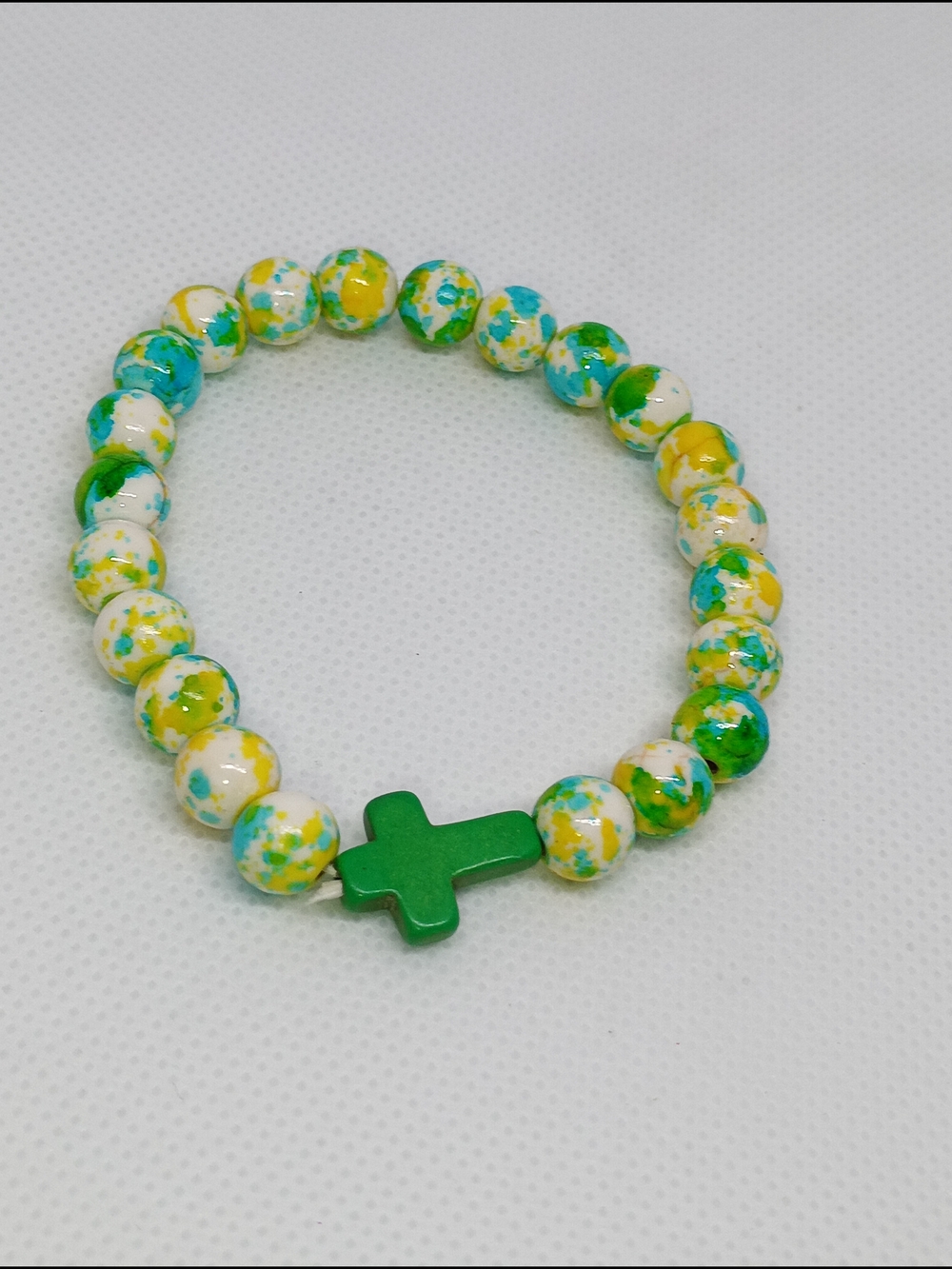 Green & Multicolor Cross Bead Stretch Bracelet